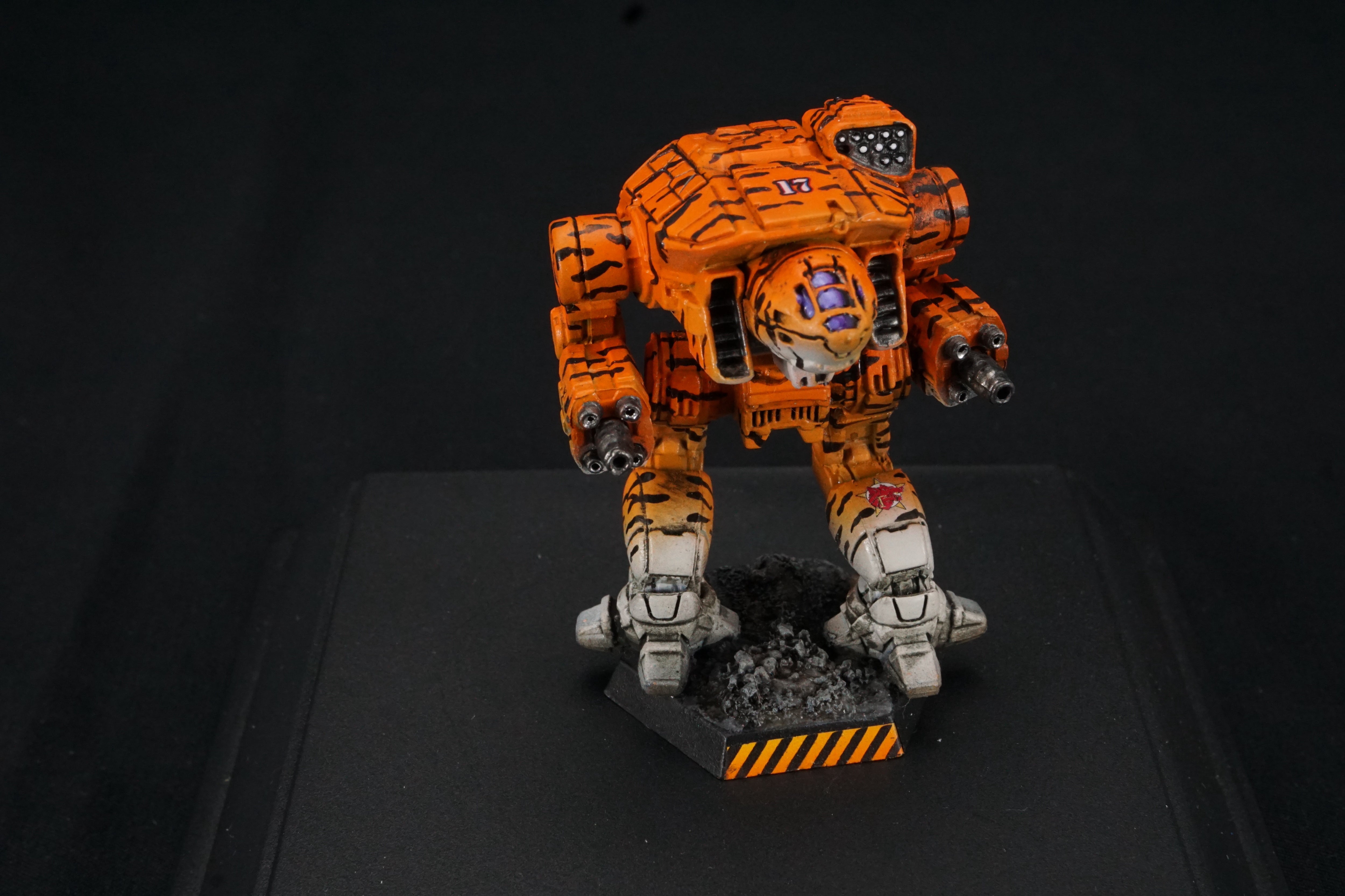 Battletech Catalyst Clan Wolf Gamma Galaxy Tiger Stripe - Clan Command Star Pro Painted (Made to Order)