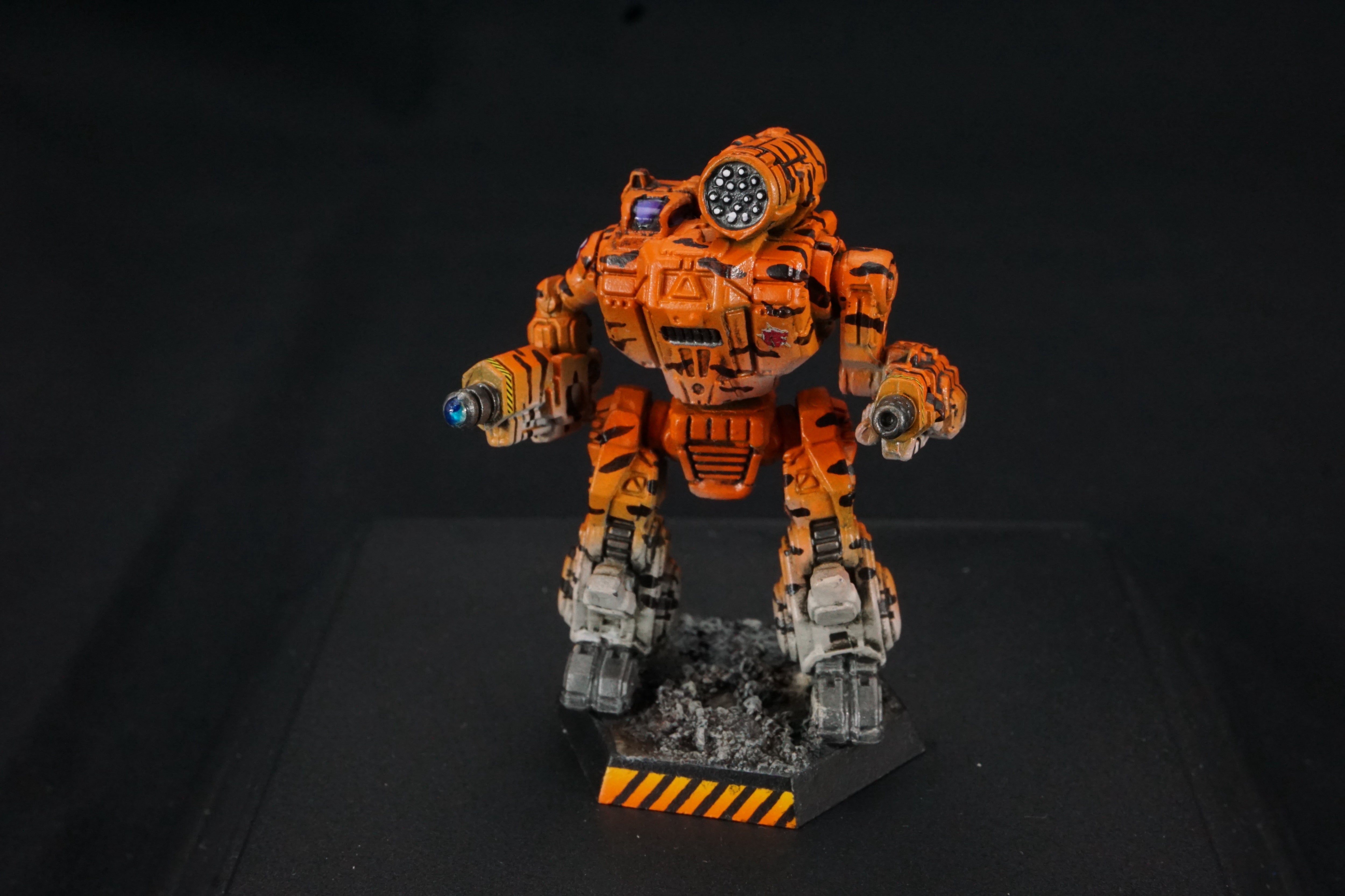 Battletech Catalyst Clan Wolf Gamma Galaxy Tiger Stripe - Clan Command Star Pro Painted (Made to Order)