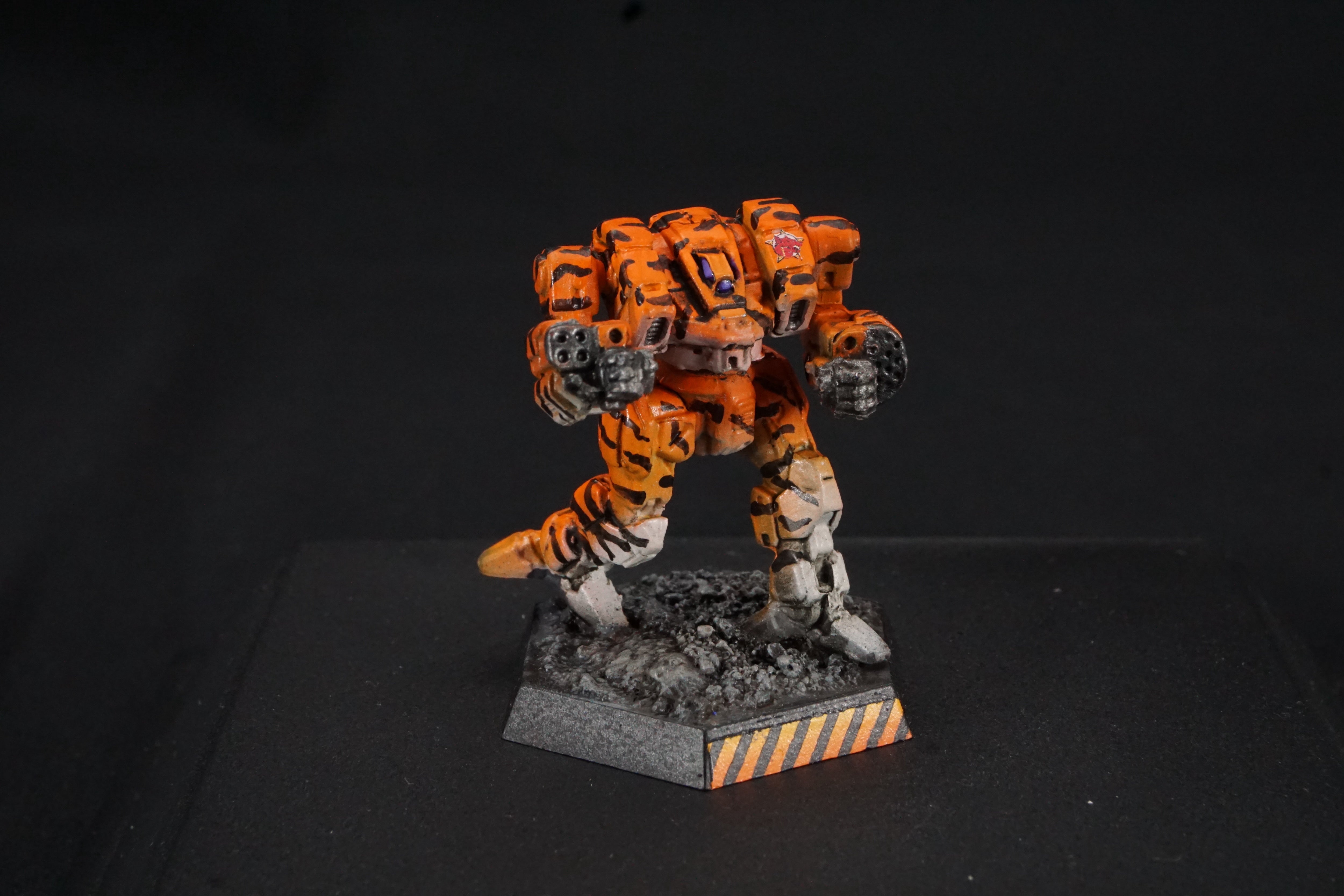 Battletech Catalyst Clan Wolf Gamma Galaxy Tiger Stripe - Clan Command Star Pro Painted (Made to Order)